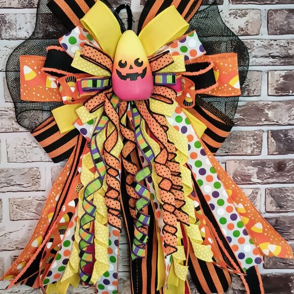 Candy Corn Halloween Bow, Mailbox Bow, Wreath Bow, Tree Bow, Spooky Bow - Picture 4 of 7